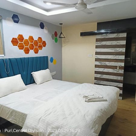 Goroomgo Santosh 2 Inn Puri Exterior photo